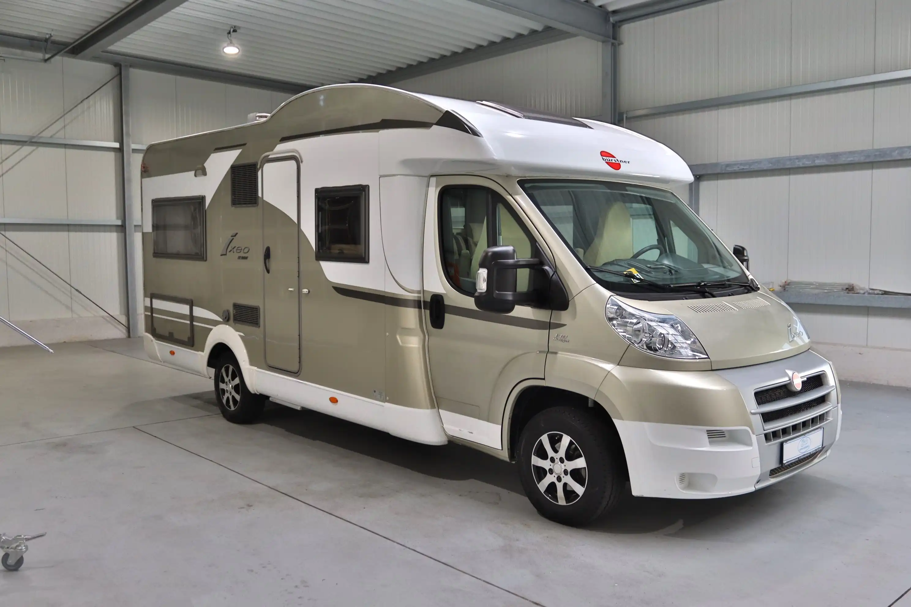 BUERSTNER  IXEO IT 664